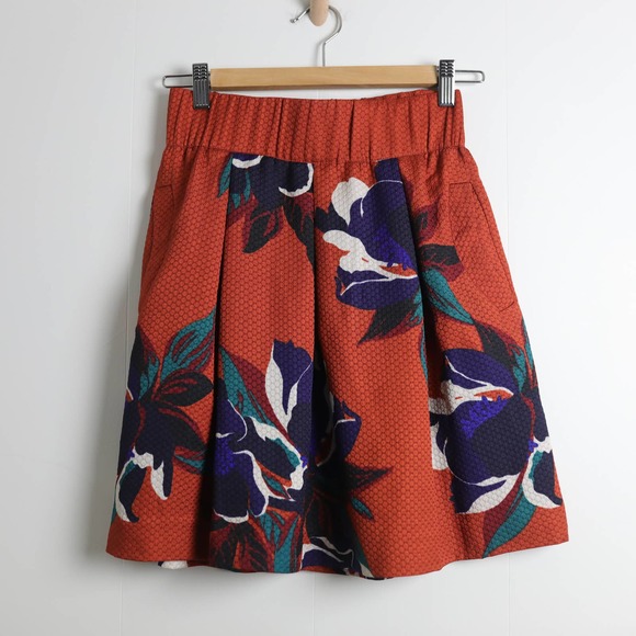 Maeve Dresses & Skirts - Maeve Floral Polyester Red Oriental Bright Artsy Skirt With Pockets